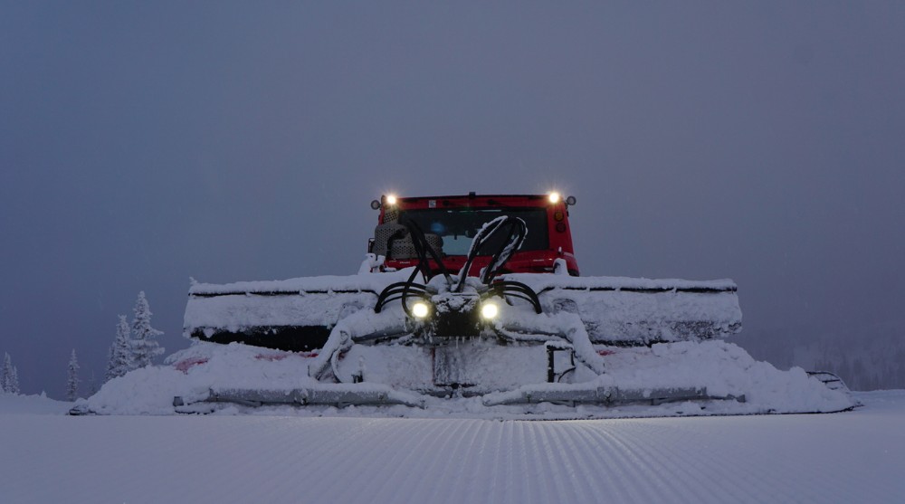 A Night in the Life of a Snowcat Driver How Ski Slopes are Groomed
